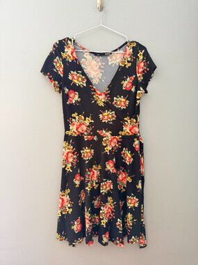 Rebel Sugar Black with Gold and Orange Floral Midi Faux Wrap Dress Size Large